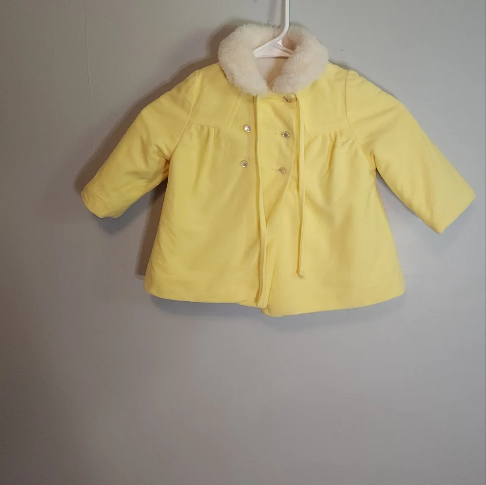 Vintage Cute Togs yellow matching winter set yellow sz 18M